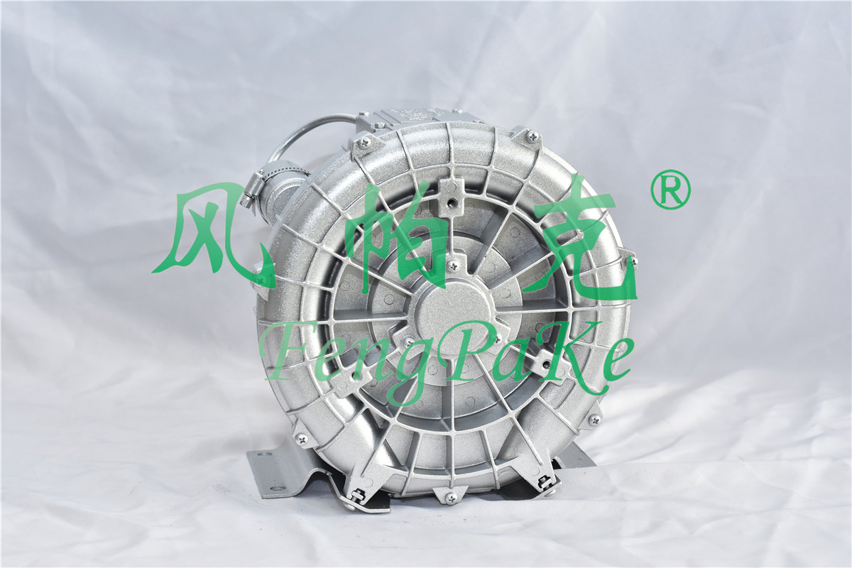 高壓鼓風(fēng)機(jī)發(fā)電機(jī)出現(xiàn)...
